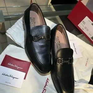 Salvatore Ferragamo | Shoes | Salvatore Ferragamo Loafers  display picture 3
